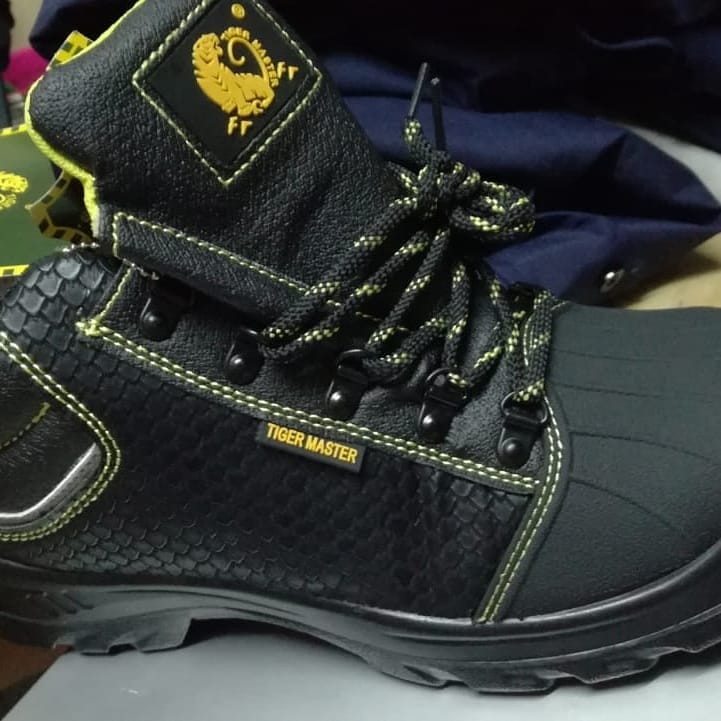 tiger master safety shoes