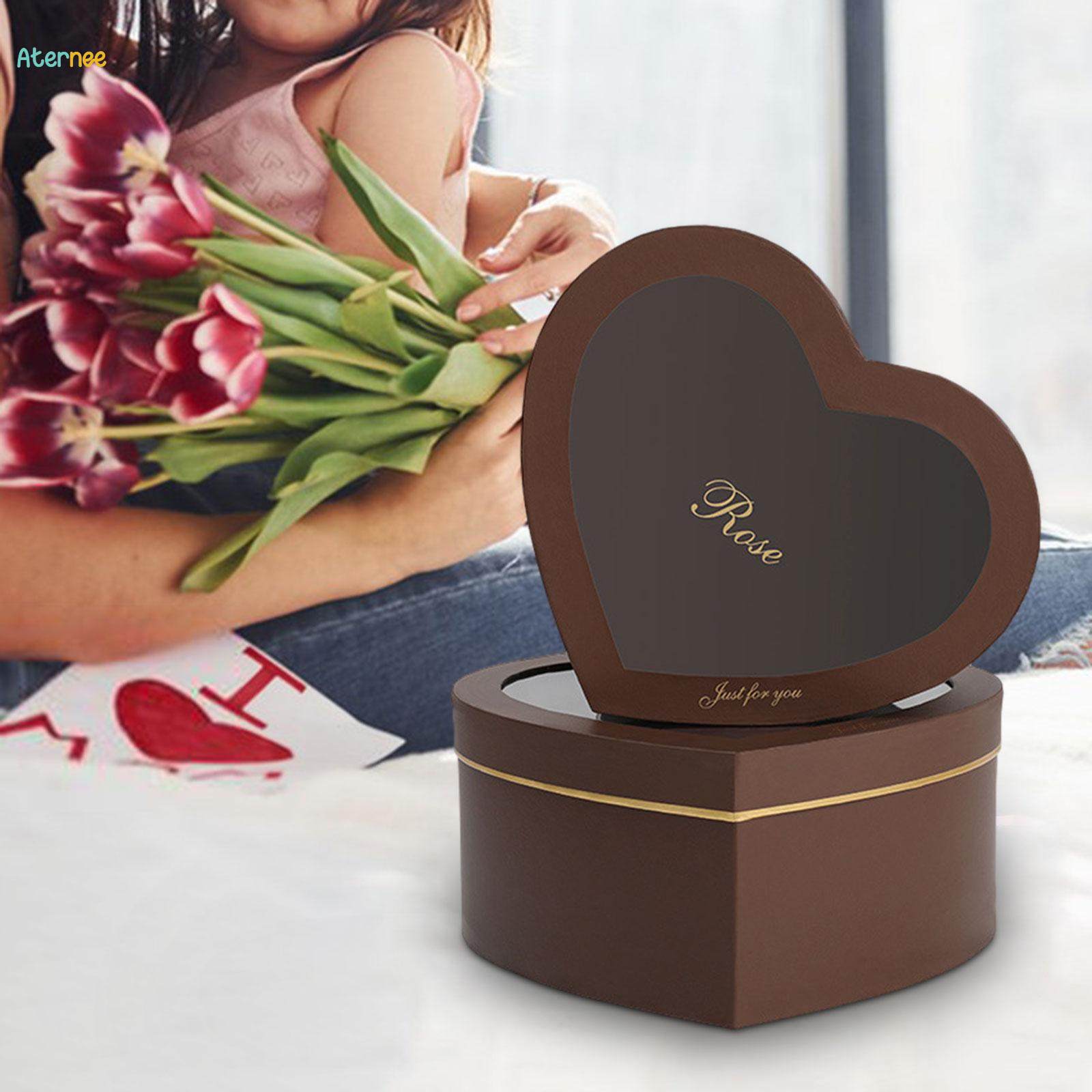 2Pcs Empty Heart Shaped Gift Boxes with Clear Lids Cardboard Boxes for Proposal Valentines Day. 