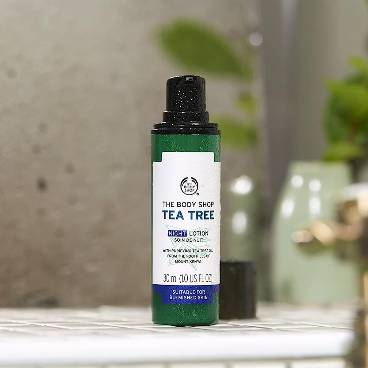 The Body Shop Tea Tree Night Lotion (30ml). 
