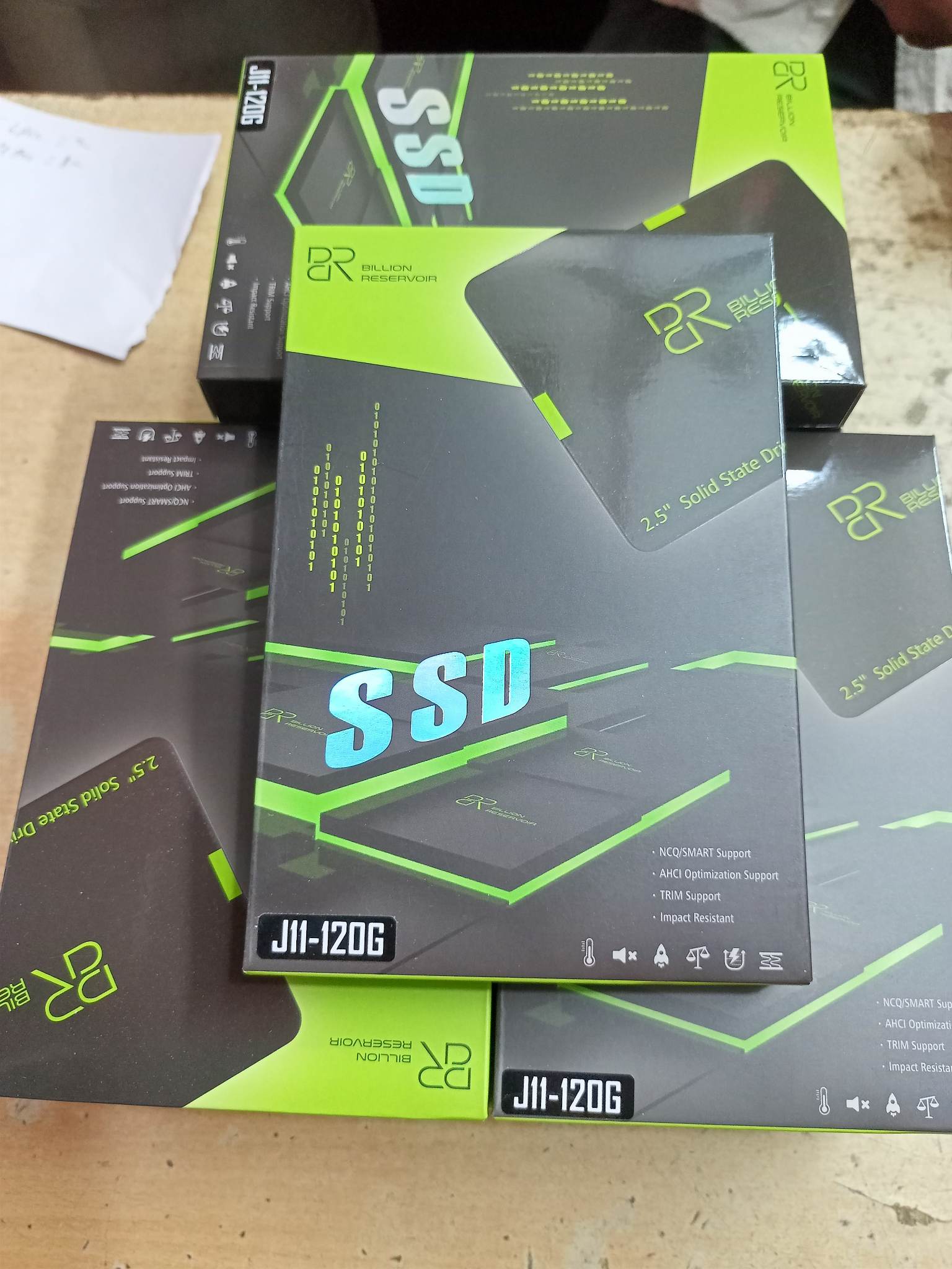 128 Gb Br Ssd Solid State Drive 2.5" Sata-3 Internal Hard Drive Disk - Upgrade Your Laptop & Desktop Pc Storage For Faster Operation. 