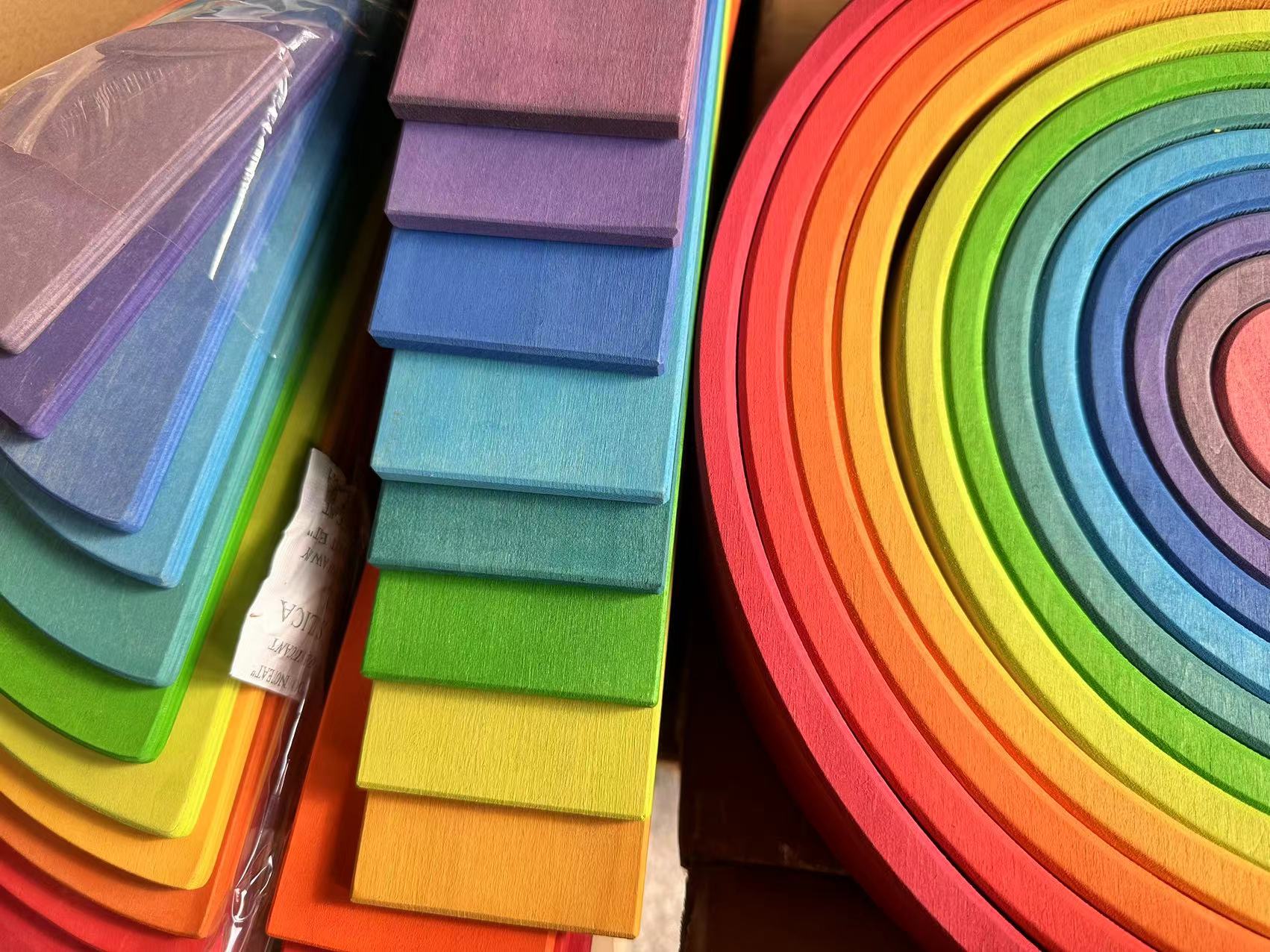 High Quality Wooden Toys Lime Wood Rainbow Arch Stacking Blocks Building Semi Color Sorting Peg Dolls Balls Slat for Kids Play Luhuai CVC. 