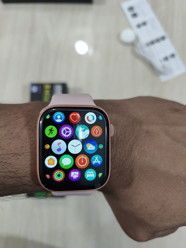 T800 Pro Max Smartwatch 1.99 Display Watch 8 Wireless Charger Calling. 