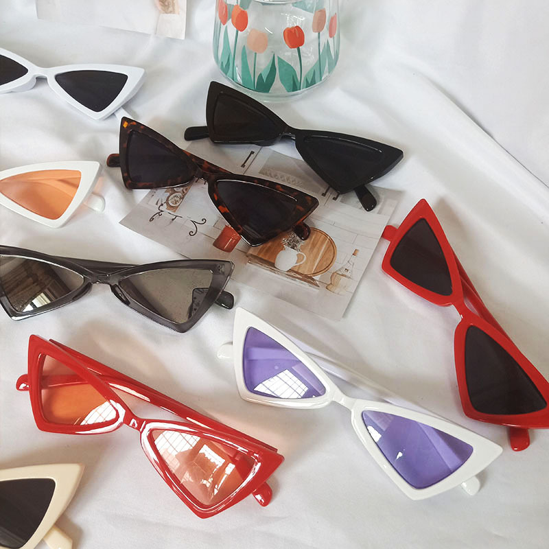 Whimsical Understated -Craftsmanship and Trendy -Korean Style Ulzzang Retro Triangle Cat Eye Sunglas- Progressively Better. 