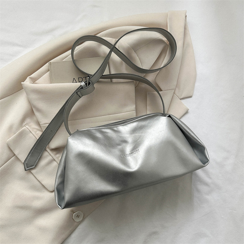 New Single Shoulder Diagonal Straddle Bag Simplified Casual Pillow Bag Mzea. 