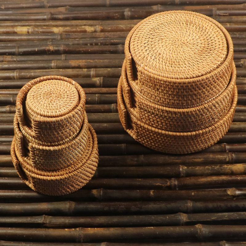 Vietnamese rattan coasters, woven bamboo insulating mats, straw placemats, table holders, pot holders, tea cupplates, bowl mats, western placemats. 