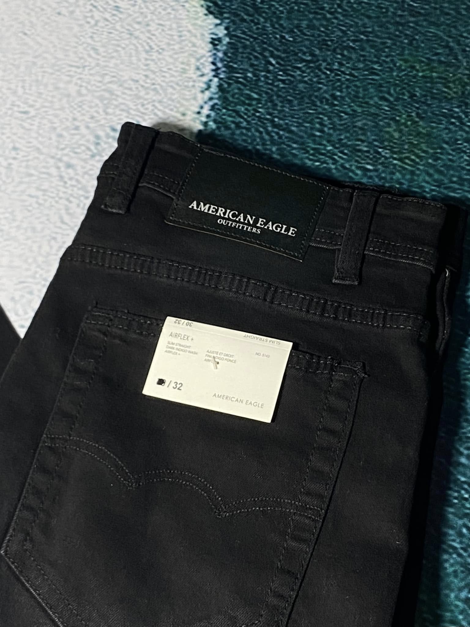 New Original Authentic "AMERICAN EAGLE" Jeans Pant for both Men and Womens. 