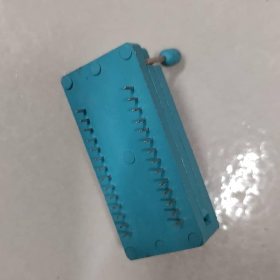 WIDE 28 Pin Wide IC Universal ZIF Socket 28Pin Leads DIP 28 Pins 2.54mm Pitch IC Chip ZIF Sockets Adaptor For Electric Fittings Universal IC Test And Program Leads. 