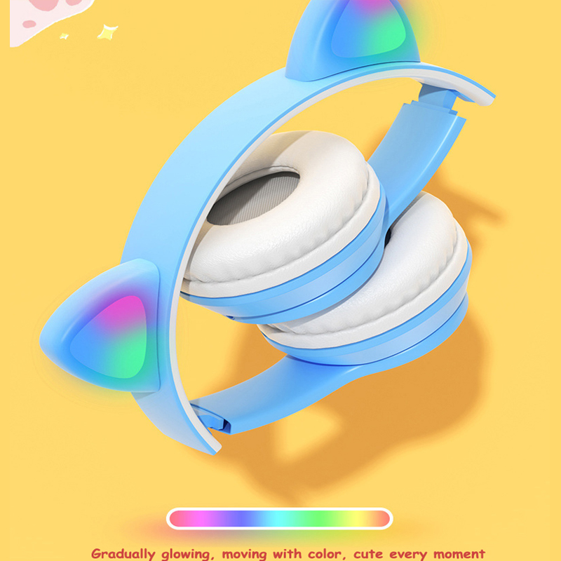 P47M Wireless Headphone Flash Light Cute Cat Ear with Mic Control LED Stereo Music Helmet Phone Bluetooth Headset with Box.. 