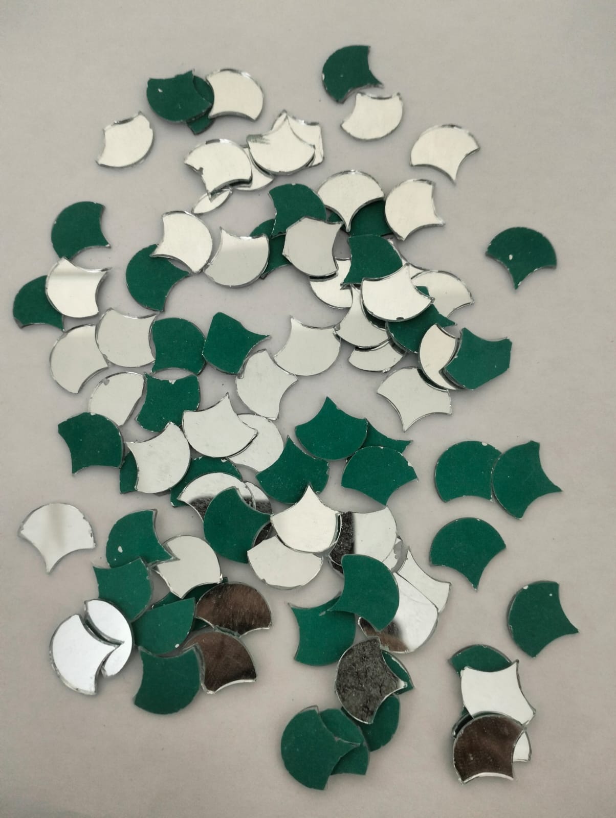 Craft Mirrors Small Mosaic Mirror Tiles for Craft Projects. 