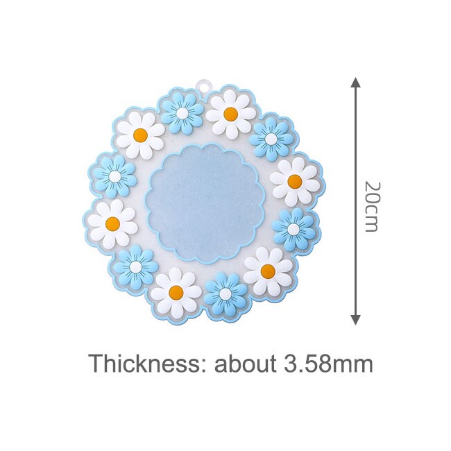 1Pcs 2Colors Small Fresh Daisy Silicone Insulation Pad Pvc Table Mat High Temperature Resistant Scalding Pot Mat Flower Coasters. 