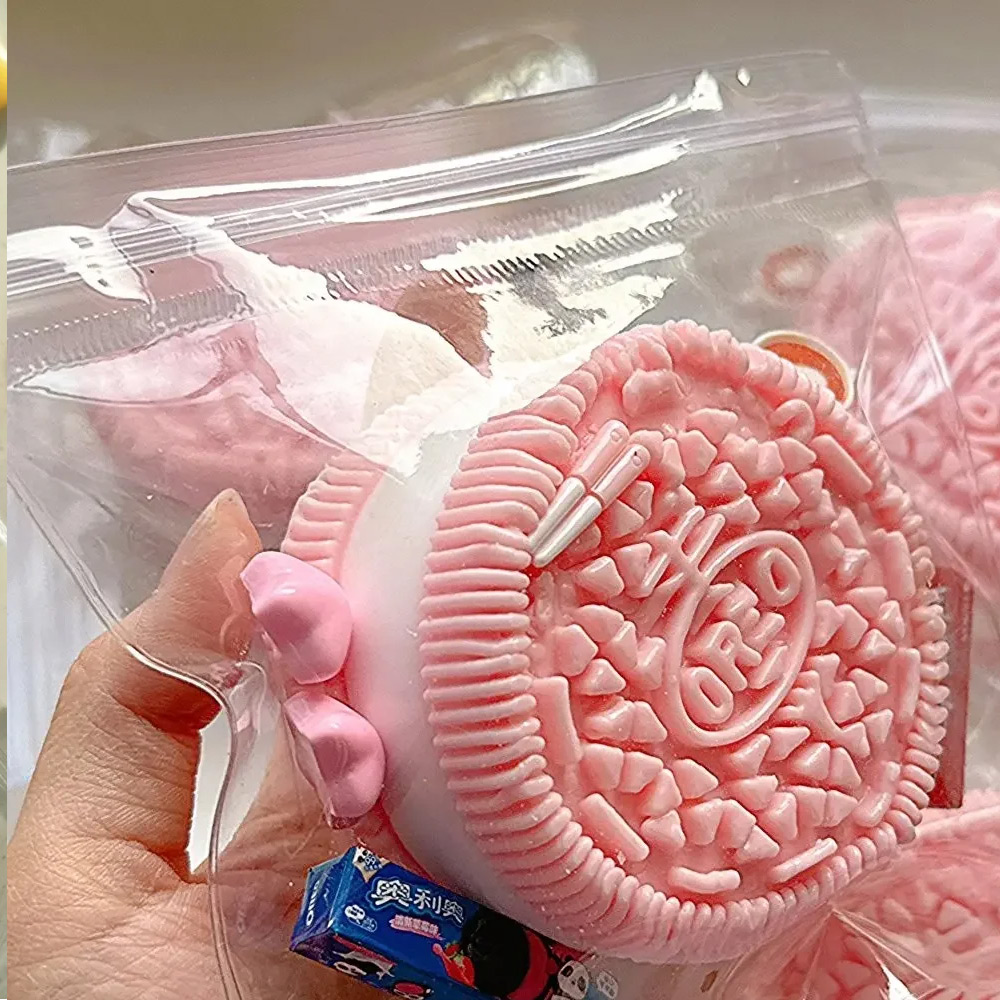 Handmade Silicone For Big Oreo Stress Relief Squishy Toy Mochi Taba Squishy New Fidget Toy Biscuit Pinching Toy. 