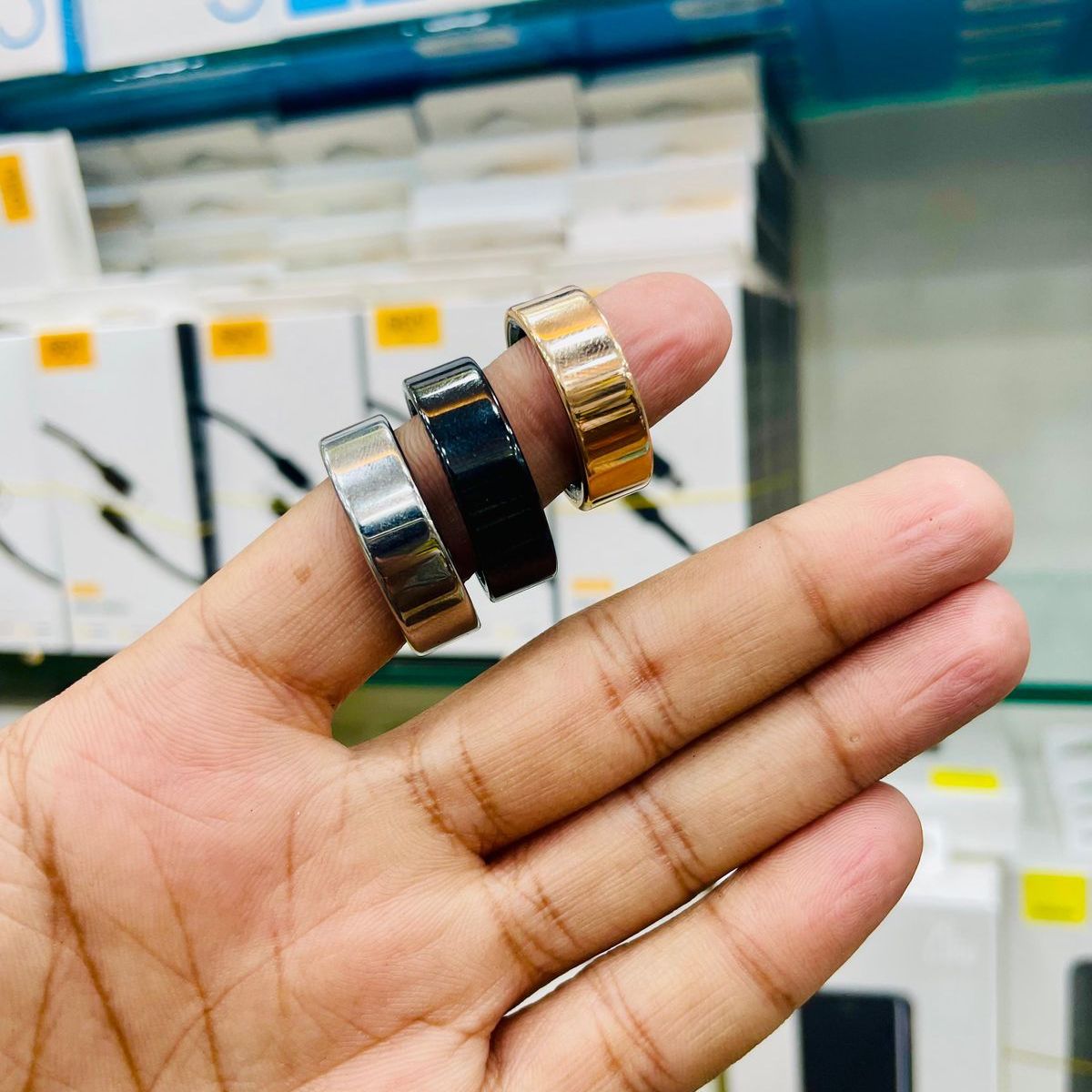 Colmi R12 Smart Ring with Digital Display. 