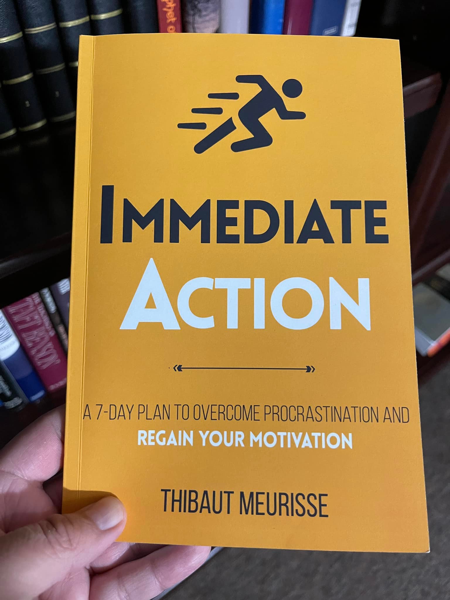 Immediate Action : A 7-Day Plan to Overcome Procrastination and Regain Your Motivation (Productivity Series Book 2) by Thibaut Meurisse. 