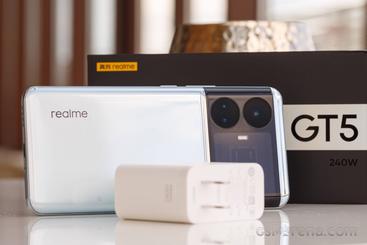 Realme 240W Charger Light Speed Second Geo5 Super GT5 Head Realmeneo5 Mobile Phone Neo5 Applicable Oppo Dual Type-c Interface 150W Flash Charge. 