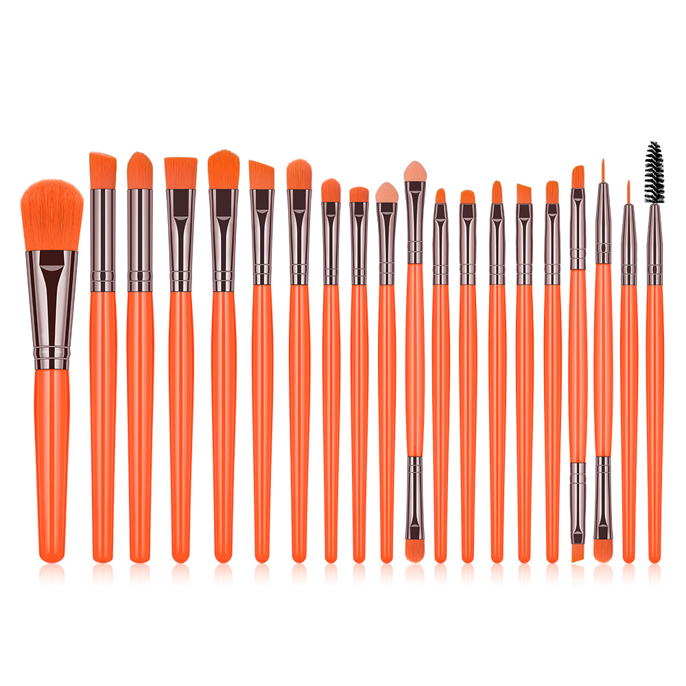 Glow In The Dark Professional Factory Direct Selling Cross-border Explosion Versatile Makeup Brush Set Beauty Tools High-quality. 