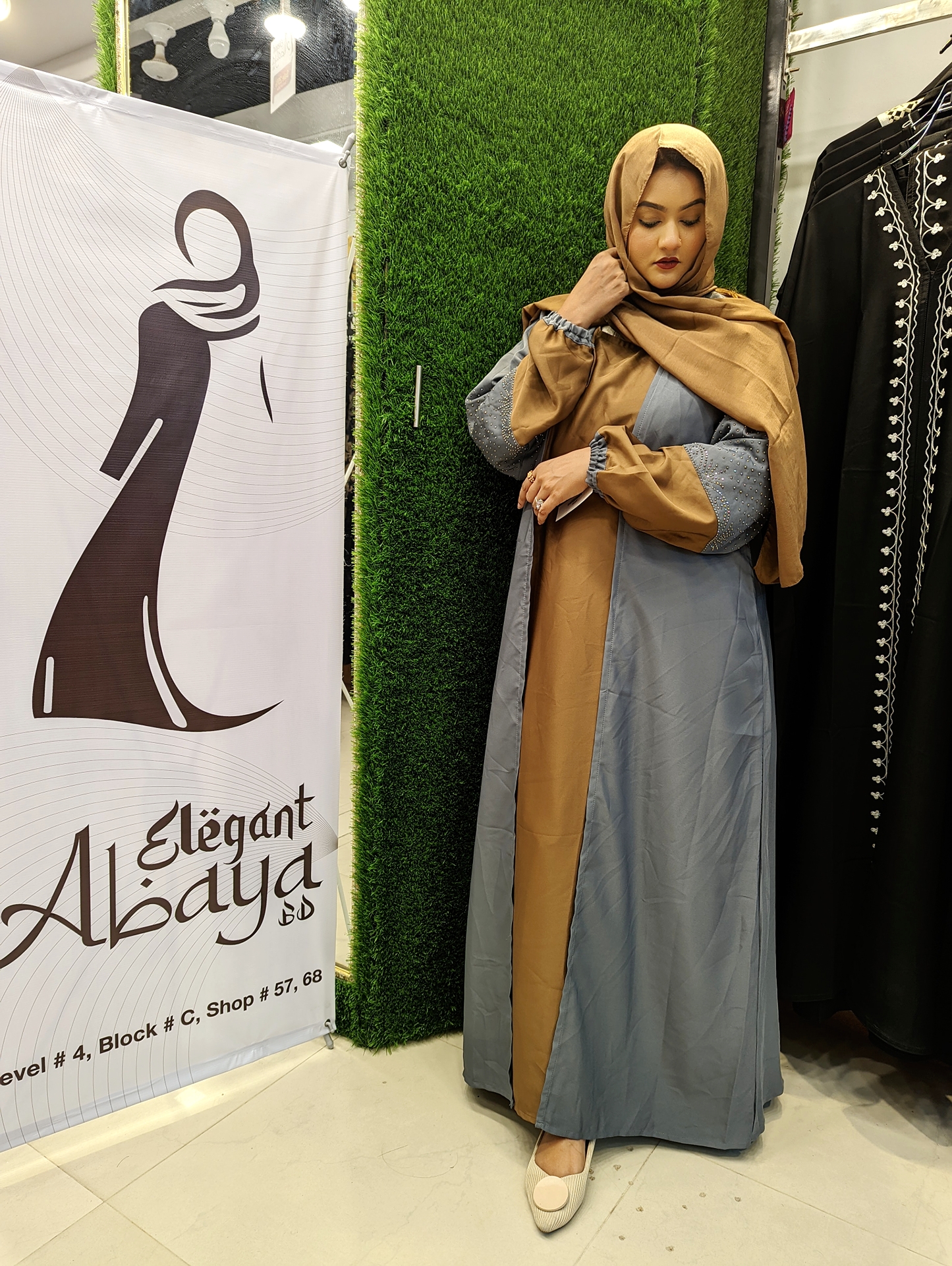 Understated -Craftsmanship and Trendy -FIX KOTI DUBAI BURKA NIDHA FABRICHS : NFK-13- Progressively Better Preferble - Low Hassle and Maintanance. 