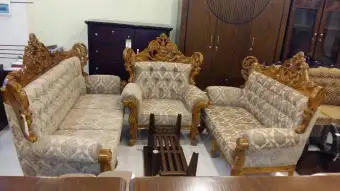 Rb 2 Beautiful Golden Victoria Noksha Sofa