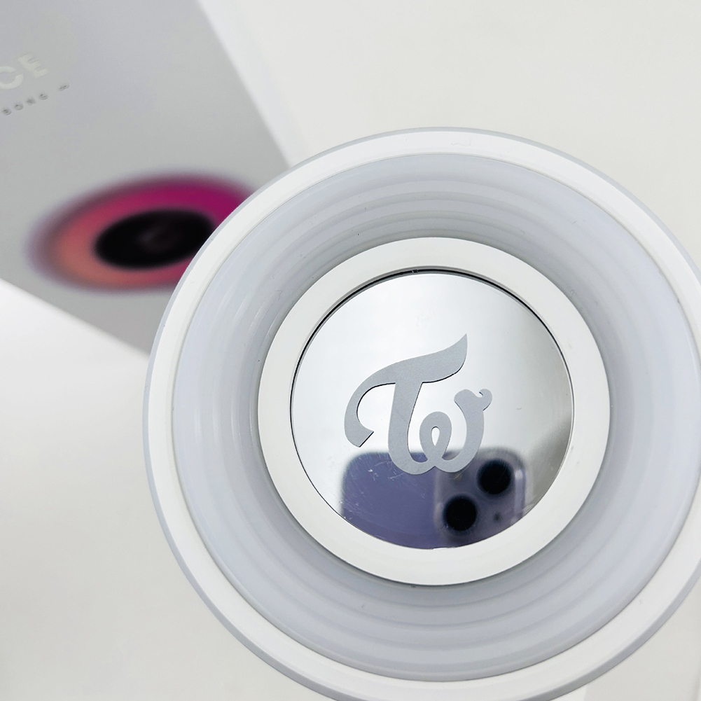 Qiunery Twice Candybong Infinity Ver.3 Lightstick Battery Powered CANDY BONG Lollipop Concert Light Stick Lamp Fans Collection. 