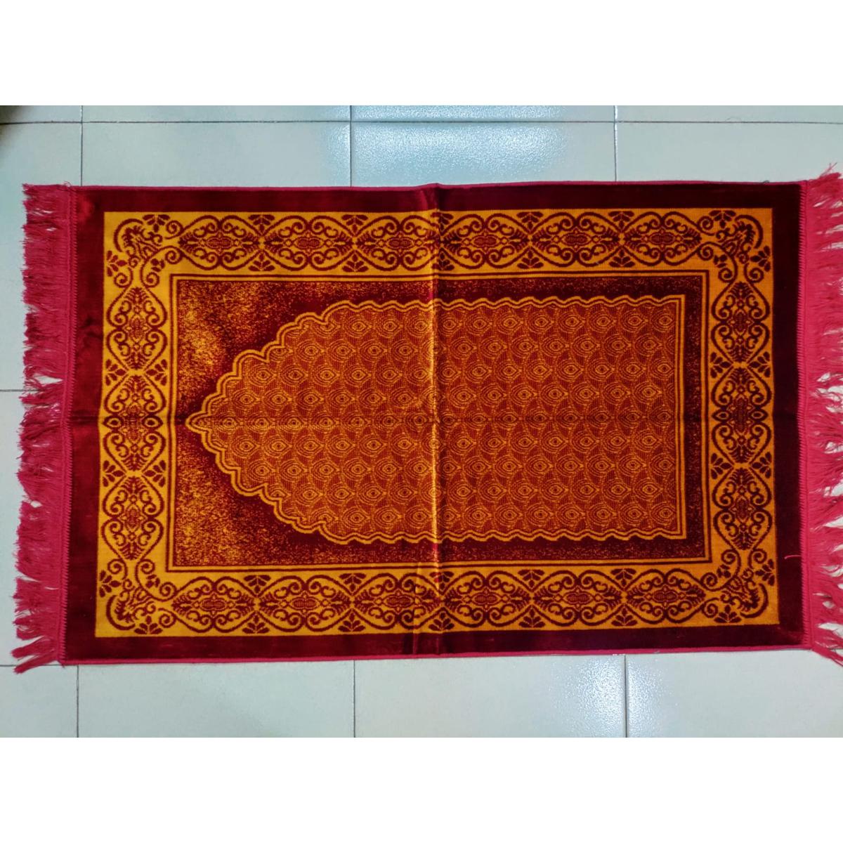 New Designe Multi Color Soft Velvet Jaynamaz Prayer Mat