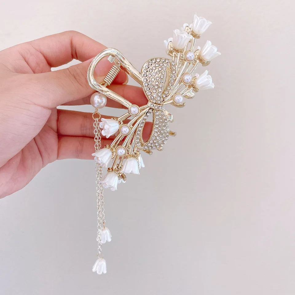 Fashion shark claw Women Hair Claws Luxury Hair Clips girls Barrette Headwear Hair Accessories