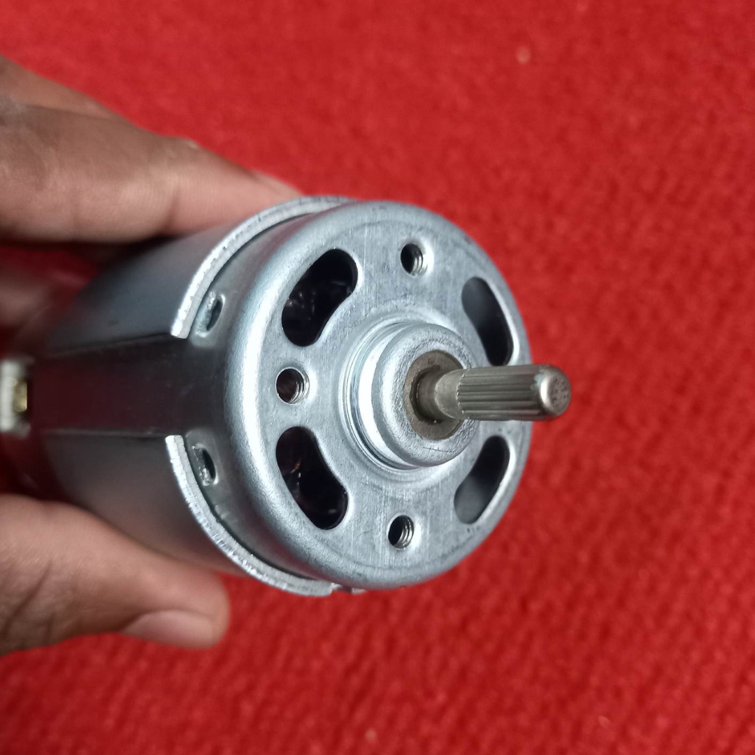 Dynamo Generator Motor 800W Generator Motor TP 7912-81 800W DC 220V 230V Class 180 Dynamo Generator Motor With D25XB80 25A Bridge Rectifier 220V DC Generator Motor 800W For Mini Fans Tools  Sets. 