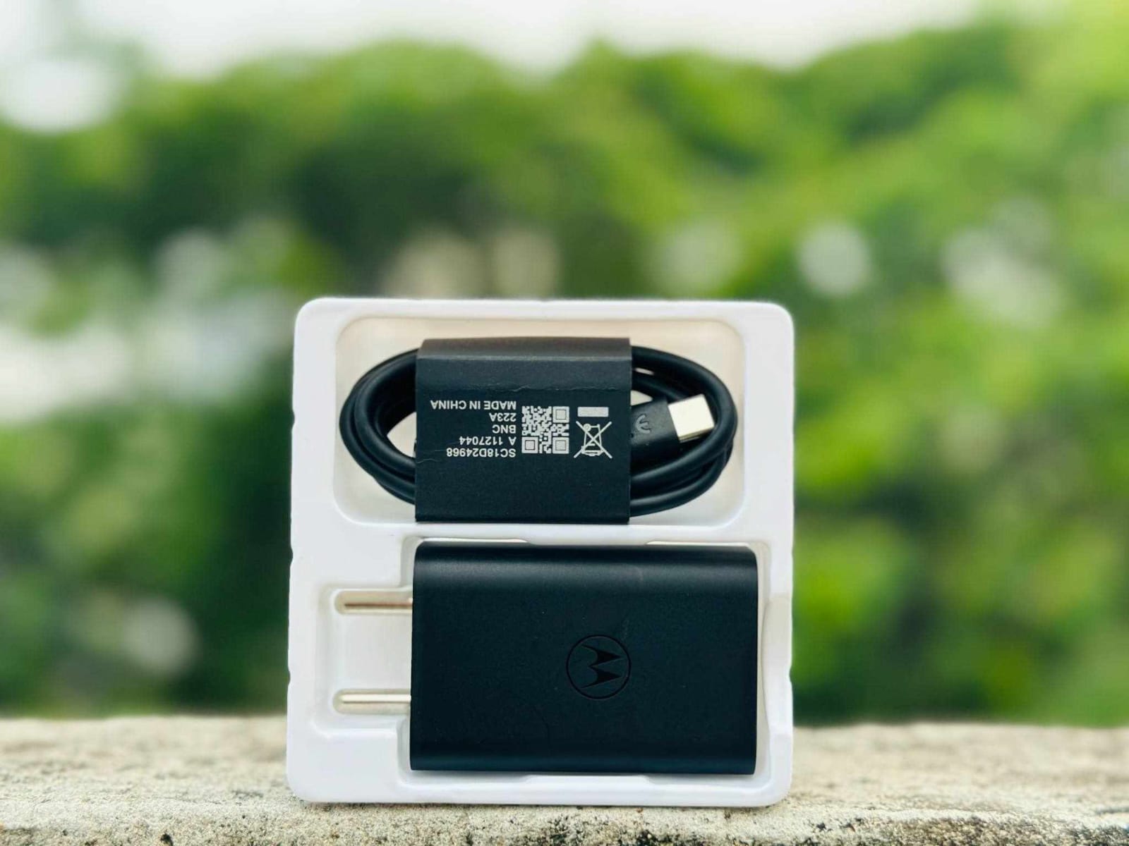 Motorola 68 Watt Universal Dual Port Charger- USB-PD. 