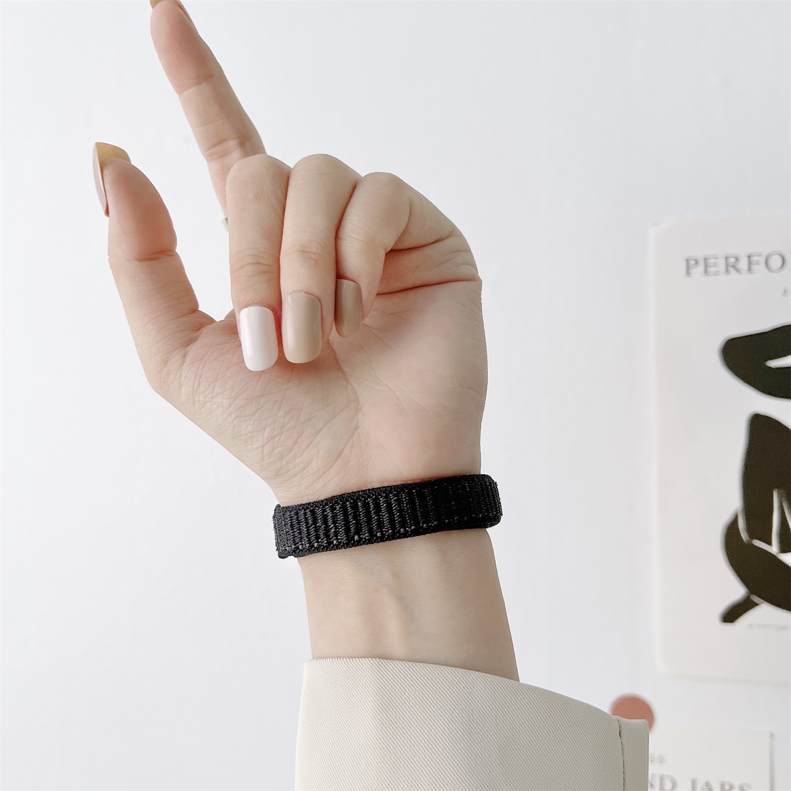 For Fitbit Inspire 2 Nylon Loop Strap Watch Band. 
