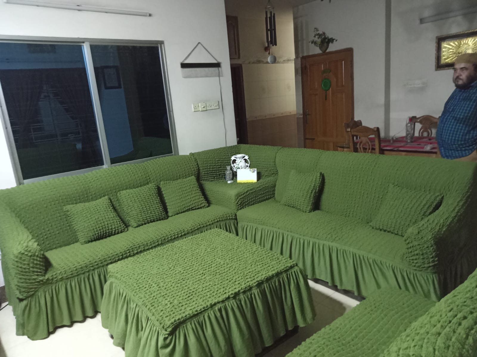 Turkey Stretchable Corner Sofa Cover with Box Cover ( for 6 seated & 1 Corner Box). 