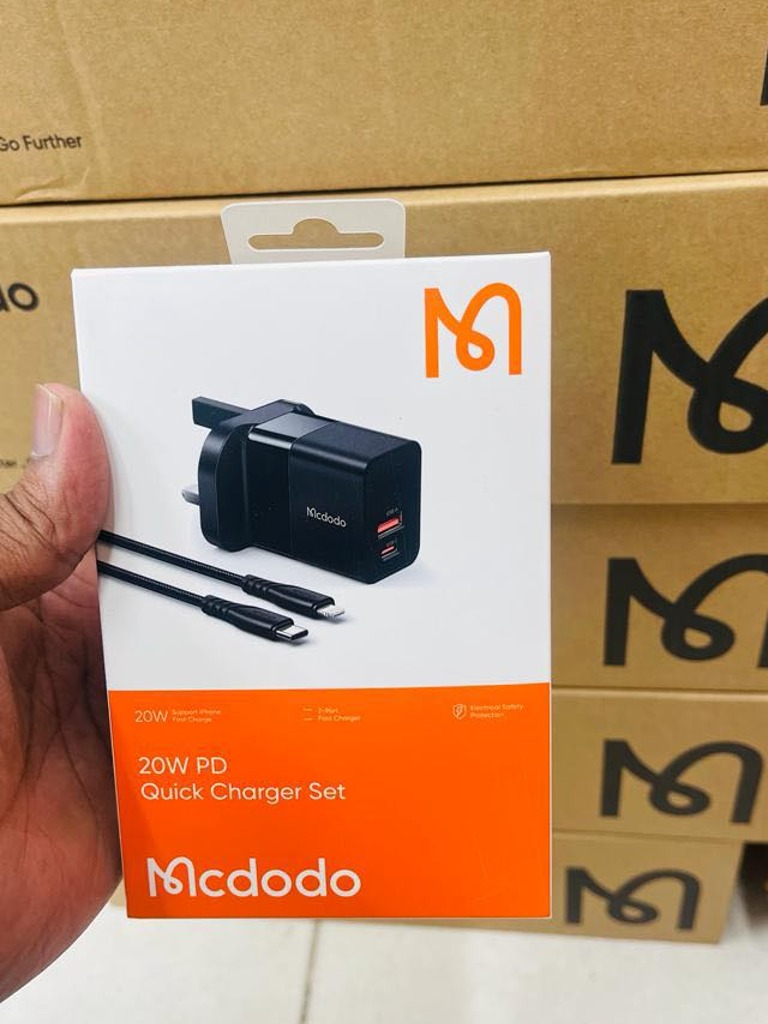 Mcdodo PD20W Fast Charger is applicable to 20W USB-C power adapter