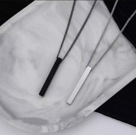 Fashionable Exclusive Design Necklace Set for man