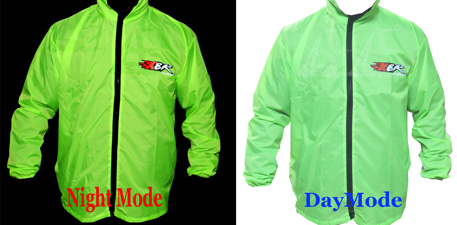 DUST COAT OR WINDBREAKER FOR MOTORCYCLE RIDER