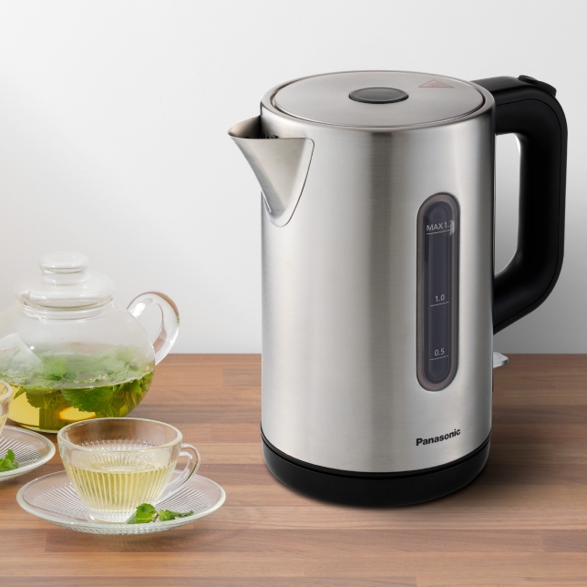 Timeless Design with a Cylindrical Body