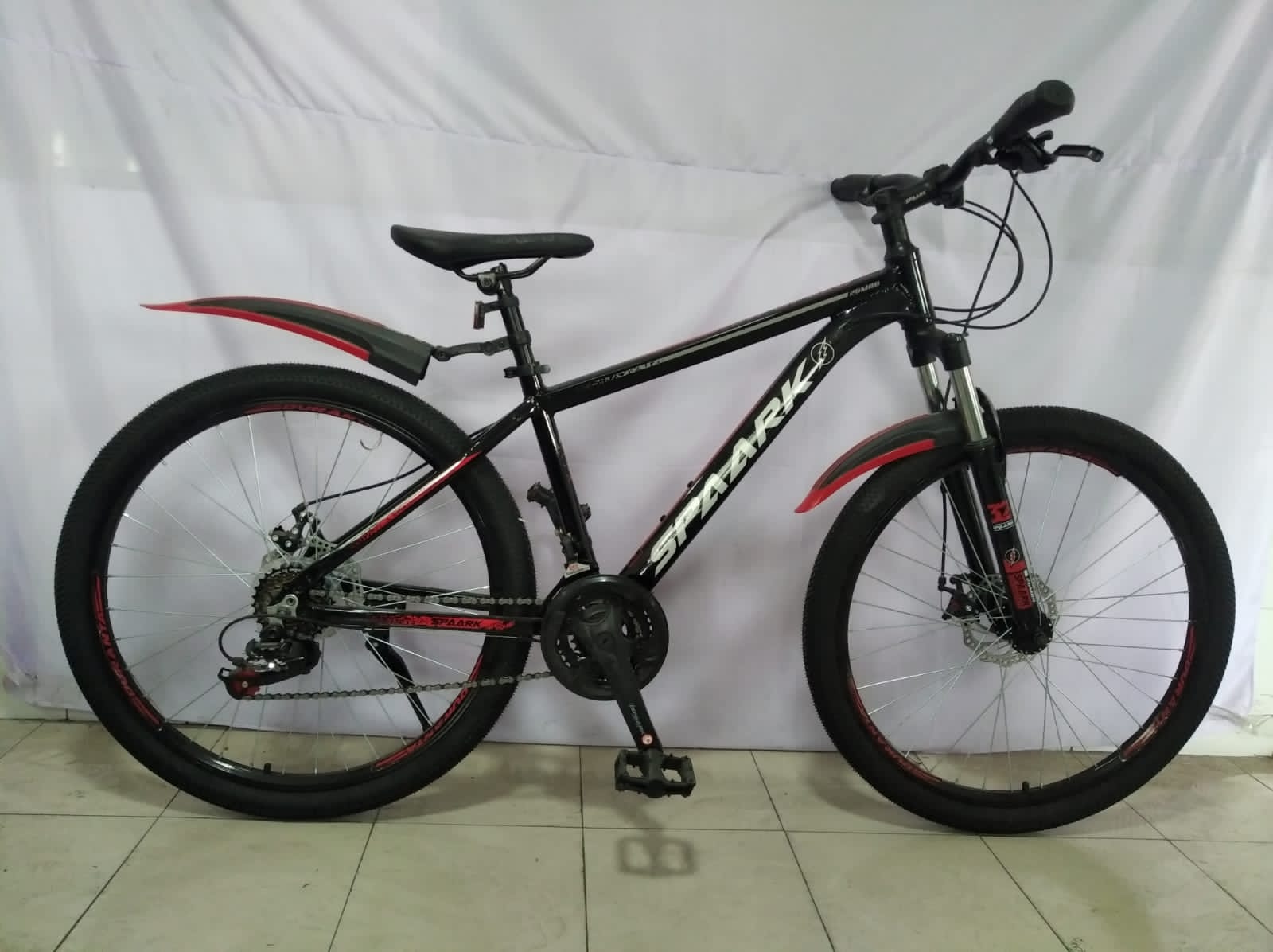 Spaark 21 speed steel body High Rim Cycle - Cycle. 