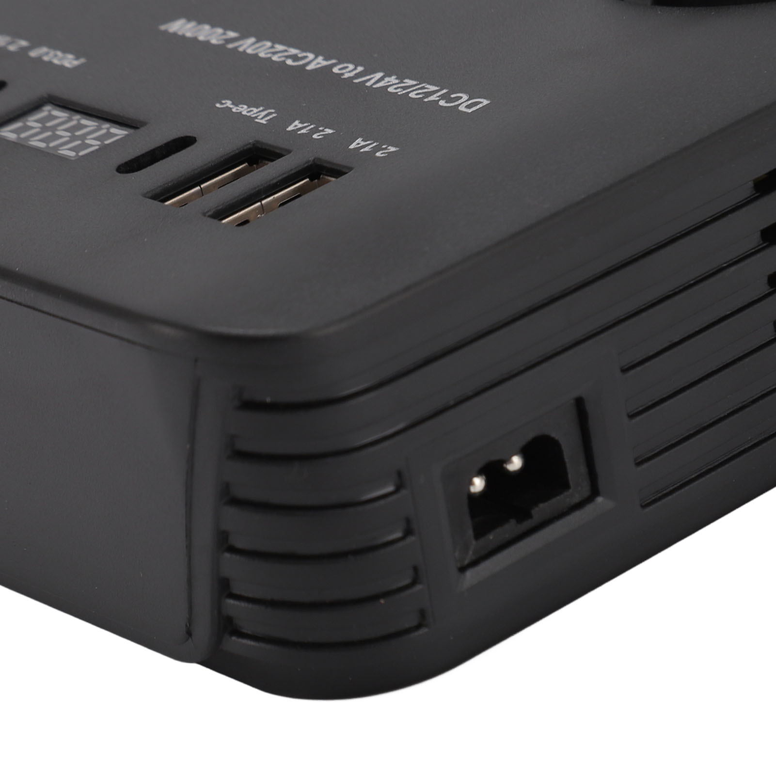 200W Power Inverter DC 12V to AC 240V Car Power Inverter with 3 USB Port Type C Port QC3.0 Port PD3.0 Port 2 Cigarette Lighter. 