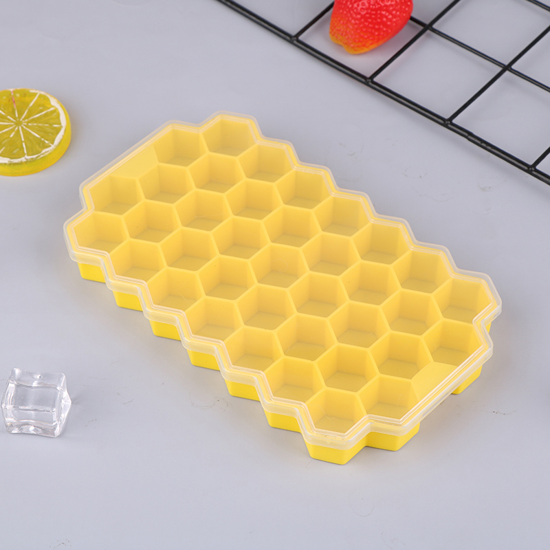 37 Grid Honeycomb Silicone Ice Cube Mold With Lids Large-capacity Ice Tray Mold Reusable Food Grade Ice Maker Mould Bayline. 
