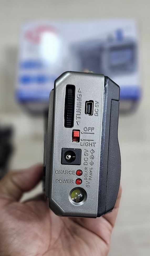 Rechargeable Epe Fp-1781U Radio With Usb Music Torch. 