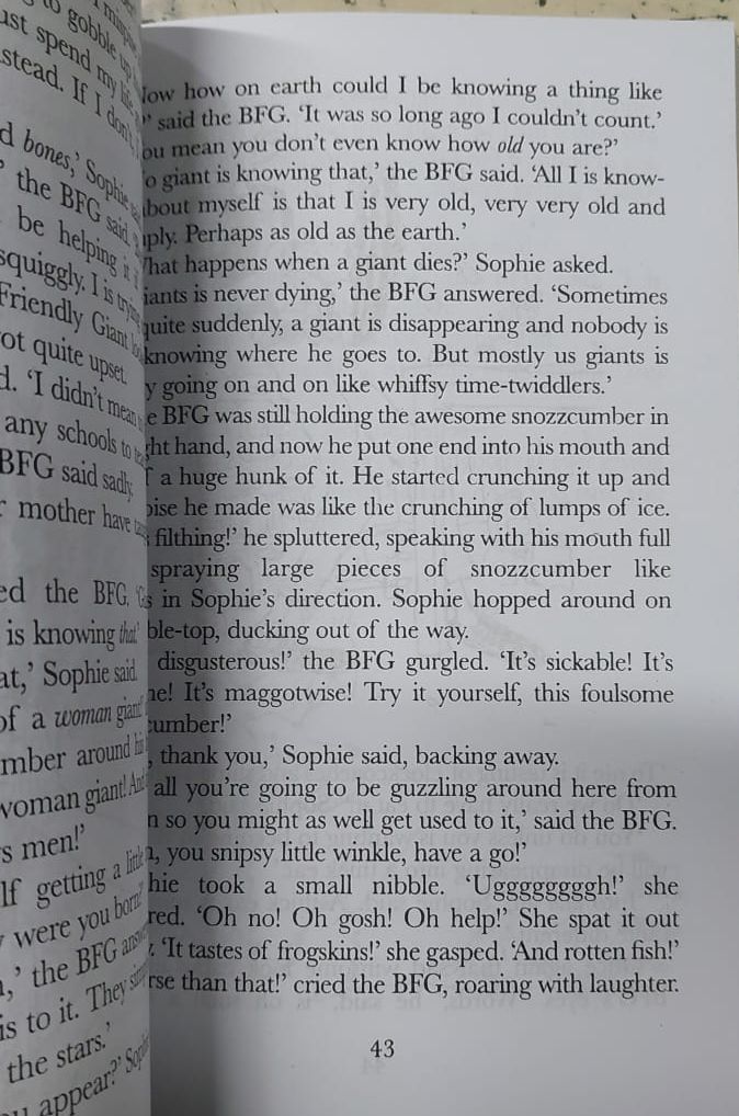 The BFG Novel by Roald Dahl - Yellow - Paperback. 