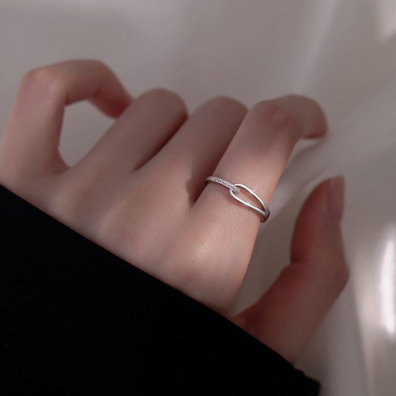Plain ring self-discipline ring women's tail ring index finger ring ring summer niche design fashion and exquisite open ring. 