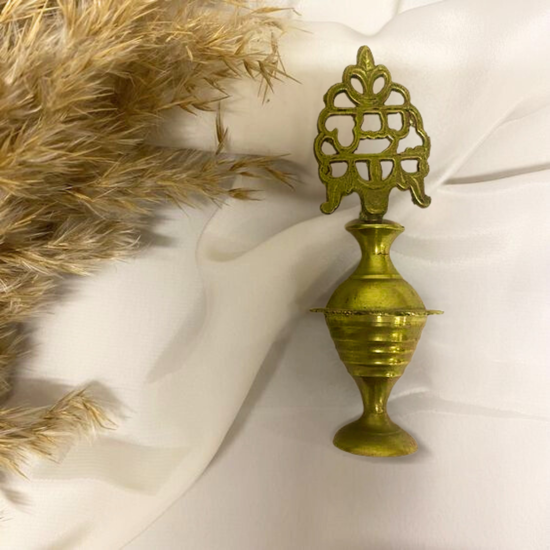 Large Size Surma Dani Brass Metal Golden Color 1pc