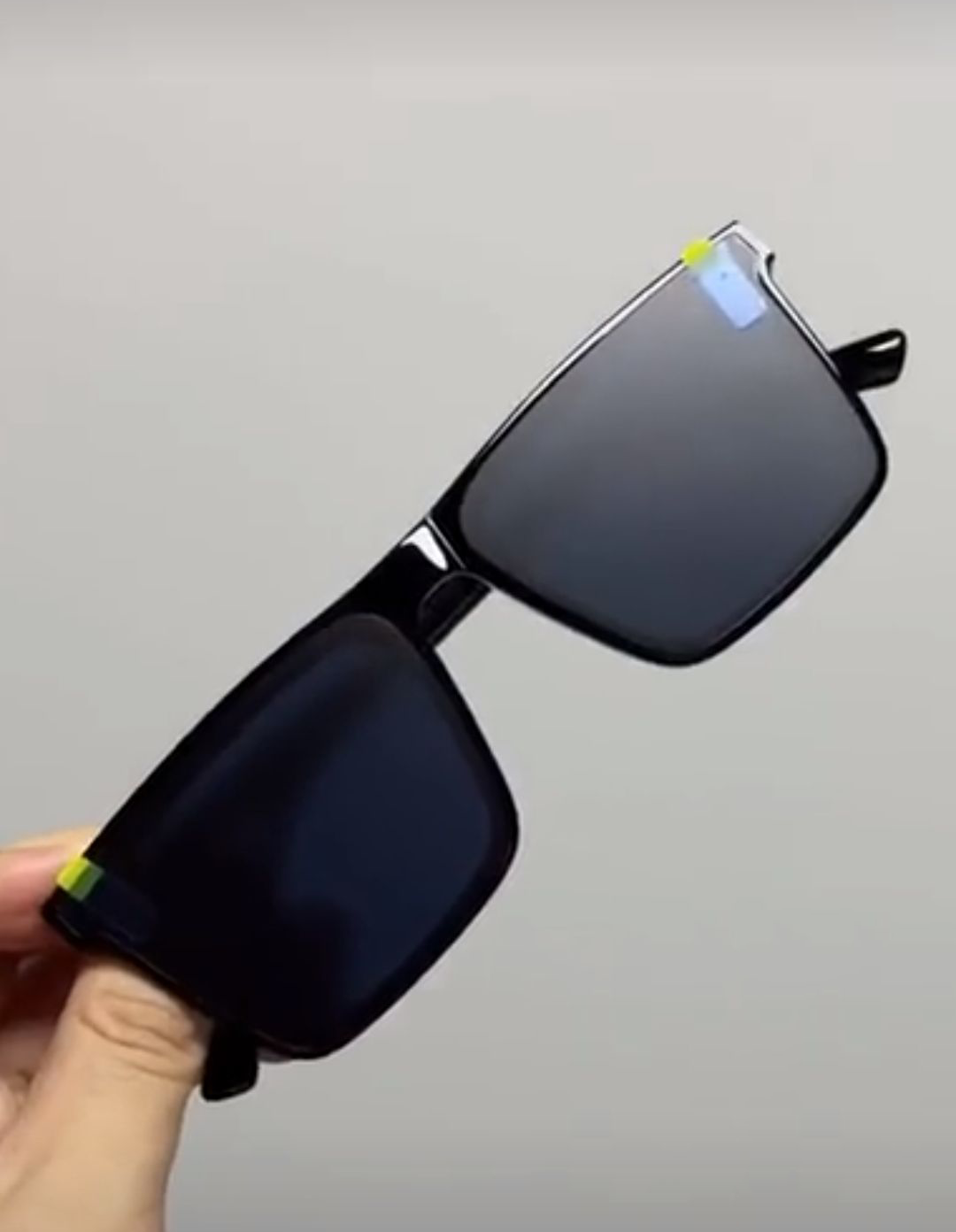 black tiktok glasses