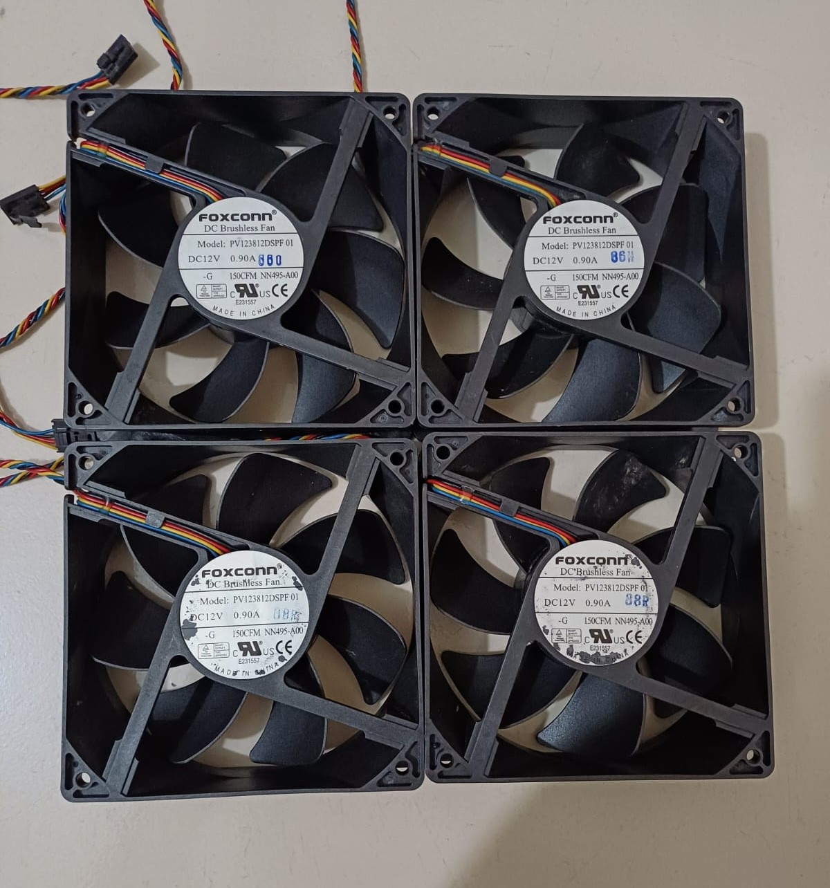 DC Brushless Hi Speed Cooling Fan FOXCONN PV123812DSPF 01 12V 0.90A 5’*5’ inch 15000 RPM Air Compatible devices Server 4-wire interface. 