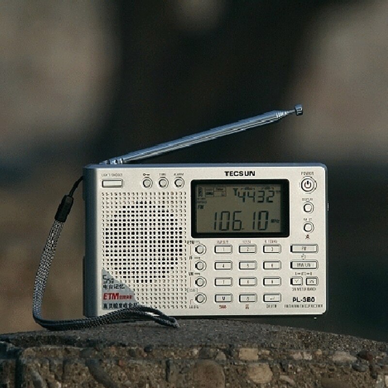 PL-380 Radio DSP with AN-05L Professional SW Band  External Antenna Fm Am Stereo World Band Receiver VS  PL-310ET. 