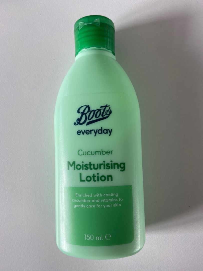 Boots - Essentials Moisturising Cream (Cucumber) 100ml Reviews 2023