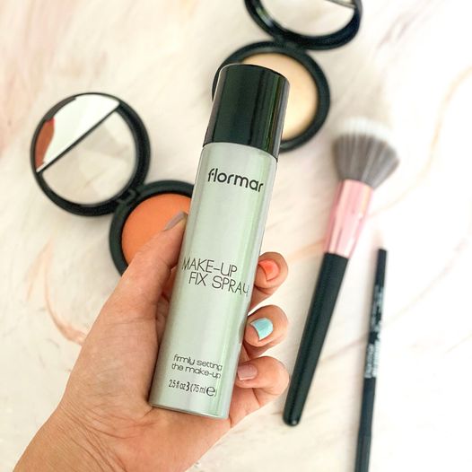Flormar - Make-Up Fix Spray. 