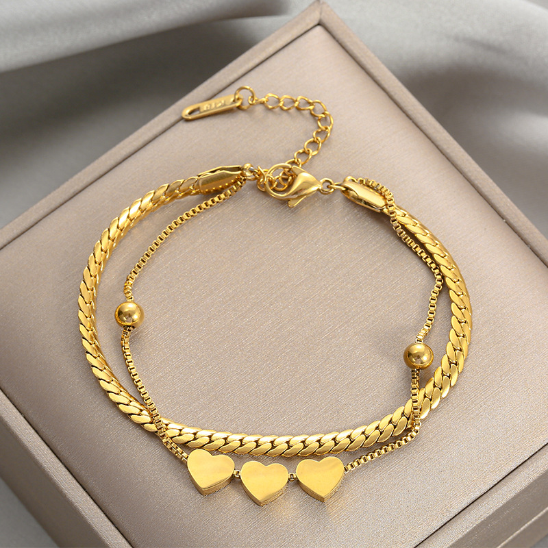 Non Tarnish Gold Plated Stainless Steel Charm Bracelet Minimalist Waterproof Multi-layer Snake Bone Chain Heart Pendant Bracelet. 