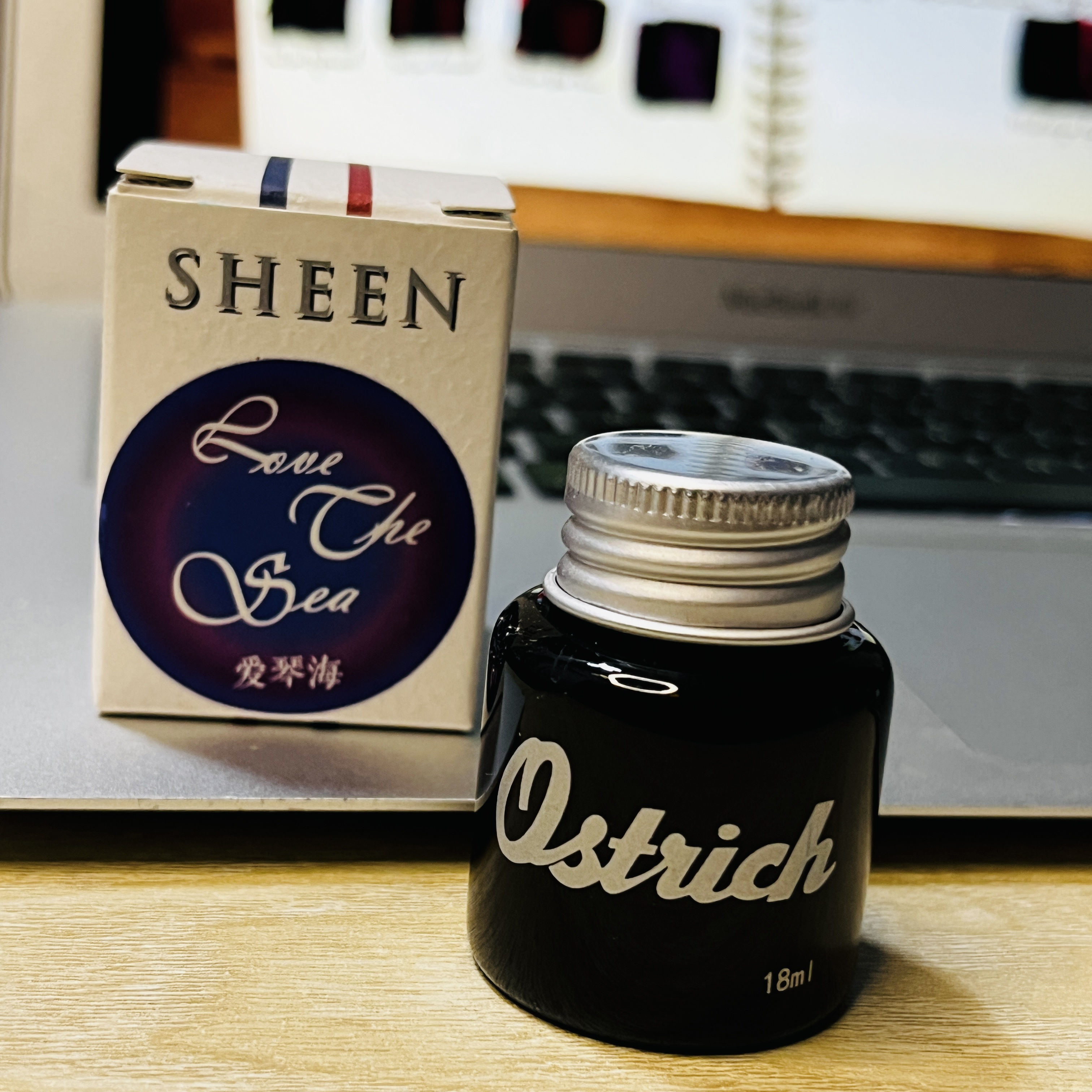 Ostrich Sheening Inks Retro color 18 ml non -carbon series color sheen ink. 
