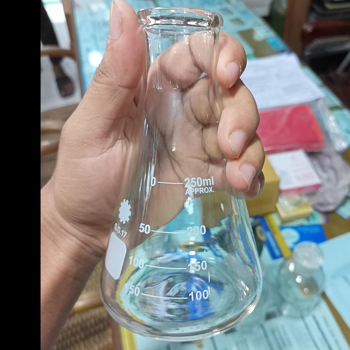 250ml Conical Flask Ideal For Laboratory Use