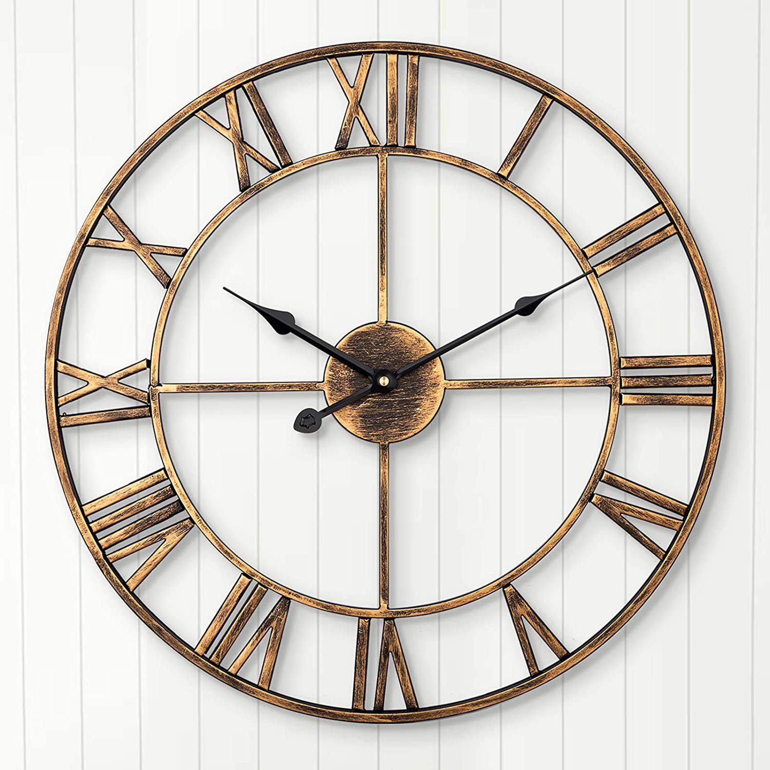 Wall Clock,Retro Analog Golden Metal Clock Ancient Roman Numeral Style Silent Quartz Movement Wall Clock for Home Decor. 