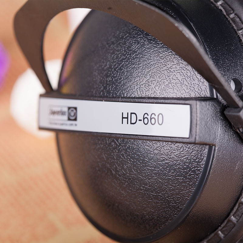 Superlux HD660 Closed Dynamic Stereo Headphone Professional Studio DJ Monitoring HIFI Headphone Noise-canceling Headset. 