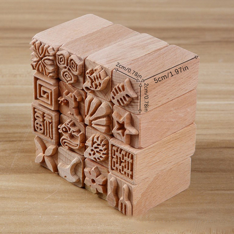 Hand Carved Wooden Stamps Wood Seal for Printing DIY Clay Pottery Printing Blocks Clay Tool Fish Bone / Squirrel / Flower / Deer SnowWhite. 
